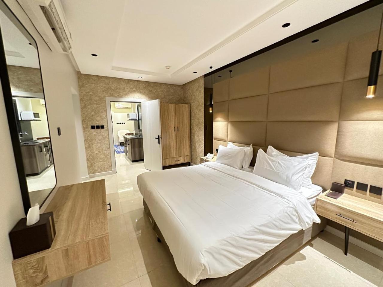 Xyz Hotel Qurtoba Riyadh Eksteriør bilde